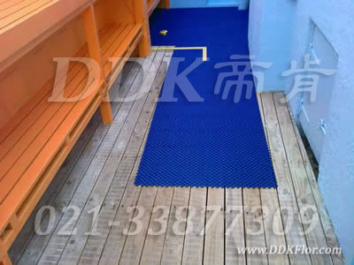 藍色，桑拿房地面樣板圖片,帝肯(DDK)_8200_337效果圖,浴室地磚,浴室地毯,浴室pvc格柵地板,浴室地墊,浴室地板,浴室地板磚,浴室墊,浴室防滑地墊,淋浴房防滑墊,浴池防滑地墊,浴室防滑疏水磚,浴室防滑墊,浴室防滑地磚,桑拿地板