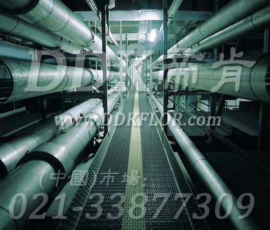 黑色和黃色相間拼裝_工業(yè)環(huán)境通道地面材料樣板圖片,帝肯(DDK)_9900__9979（工廠倉庫車間地面材料）效果圖，通道地毯,安全通道用地板,工業(yè)用格柵地墊,柵格地墊,耐油地墊,耐油膠墊,耐油防滑地墊,耐油防滑墊,耐油耐水地墊,重型防滑耐油墊,工業(yè)耐油地墊,耐壓地板,耐壓耐磨地毯,耐重壓地墊,耐重壓地板,抗壓地墊,抗壓地板,pvc承重地板,車間防滑地墊,車間防滑墊,車間防砸地板,工廠防滑地墊,工廠防滑墊