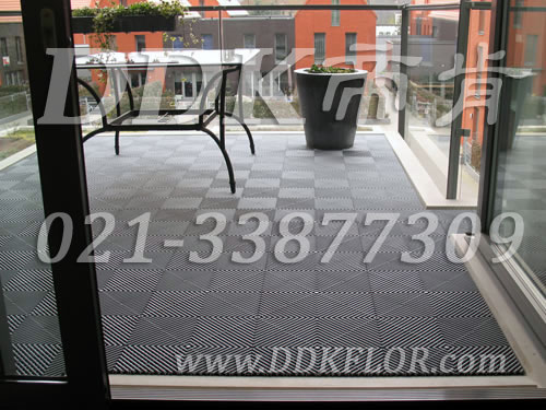 淡卡其色拼裝組合鋪地_露臺(tái)地磚樣板圖片,帝肯(DDK)_8100_T500（露天陽(yáng)臺(tái)地面材料）效果圖,別墅陽(yáng)臺(tái)地板,別墅陽(yáng)臺(tái)裝修,室外陽(yáng)臺(tái)地板,室外陽(yáng)臺(tái)磚,室外露臺(tái)地磚,室外露臺(tái)裝修,舞臺(tái)地板,陽(yáng)臺(tái)地板磚,陽(yáng)臺(tái)地磚裝修,陽(yáng)臺(tái)戶外地板,陽(yáng)臺(tái)拼裝地板,陽(yáng)臺(tái)裝修,露臺(tái)地板,露臺(tái)地磚,露臺(tái)地面裝修,露臺(tái)拼接地板,露臺(tái)花園裝修,露臺(tái)防滑地板,露臺(tái)防滑地磚,頂樓露臺(tái)裝修,室外生態(tài)地板,室外環(huán)保地板,室外防腐地板