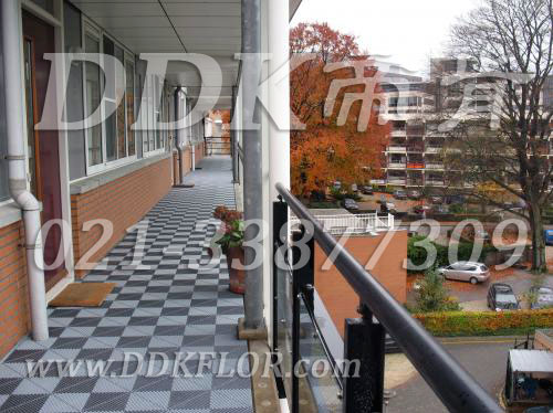 467風(fēng)雨連廊自排水防滑地板「帝肯(DDK)_8100_T500」