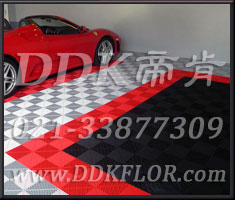 私人車庫地面鋪裝地板材料(12)_灰色加黑和紅組合樣板圖片,帝肯(DDK)_8100_C618(私人車庫地面材料)效果圖 私人車庫地面鋪裝地板材料(12)_灰色加黑和紅組合樣板圖片,帝肯(DDK)_8100_C618(私人車庫地面材料)效果圖,別墅私家車庫裝修,車庫pvc地板,車庫地坪,車庫地墊,車庫地板,車庫地膠,車庫塑料地毯,車庫塑膠地板,車庫防滑墊