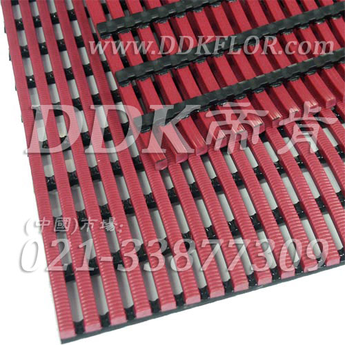 紅色通底型防滑防疲勞毯（6）樣板圖片,帝肯(DDK)_1900（Comfort|康福特）效果圖，pvc防水地墊,pvc防滑卷材,z字型疏水墊,室外防水地板,塑膠透水地板,排水地墊,排水地板,排水防滑墊,泄水型地板磚,漏水地墊,漏水地膠,漏水橡膠墊,漏水防滑墊,疏水板,疏水墊,疏水型抗疲勞地墊,疏水地墊,疏水地席,疏水地毯,疏水防滑墊,疏水防滑地墊,疏水磚,耐油耐水地墊,透水地墊,透水地板膠墊,防水地墊,防水地毯,防水地膠墊,防水墊,防水防滑墊,防滑隔水墊,隔水地墊,隔水地板,隔水材料,工業(yè)耐油地墊,耐油地墊,耐油工業(yè)橡膠墊,耐油橡膠地墊,耐油膠墊,耐油橡膠墊,耐油防滑地墊,耐油防滑墊,重型防滑耐油墊,防油地墊,防油防滑墊,塑料防滑網(wǎng)格墊,塑料網(wǎng)格扳,塑料網(wǎng)格防滑地墊,工業(yè)用格柵地墊,柵格地墊,網(wǎng)格地墊,網(wǎng)格塑料地板墊,網(wǎng)格塑料墊,網(wǎng)格防滑墊,網(wǎng)格地板,防滑塑料網(wǎng)格,網(wǎng)孔地墊,網(wǎng)眼防滑,網(wǎng)狀防滑墊,網(wǎng)狀地毯