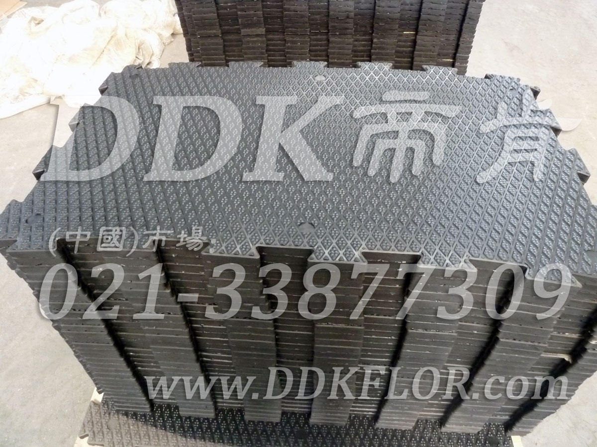 菱形紋_拼接型抗壓地板(2)樣板圖片,帝肯(DDK)_4300_9979(車間地面抗壓耐磨材料)效果圖 菱形紋_拼接型抗壓地板(2)樣板圖片,帝肯(DDK)_4300_9979(車間地面抗壓耐磨材料)效果圖,耐壓地板,耐壓耐磨地毯,耐重壓地墊,耐重壓地板,pvc承重地板,維修車間地板,車間防砸地板,工業(yè)地磚,車間地板磚,工廠地板膠,工廠地膠,工業(yè)地板膠,工業(yè)地板磚,工業(yè)地板,廠房地板材料,倉(cāng)庫(kù)地板,倉(cāng)庫(kù)防潮地膠,倉(cāng)庫(kù)塑膠地板