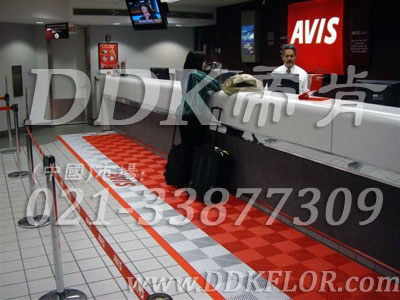 健身會所前臺接待區(qū)地面防滑鋪裝材料(5)_紅加白組合樣板圖片,帝肯(DDK)_8100_3020(地下室健身房地面地板材料)效果圖 健身會所前臺接待區(qū)地面防滑鋪裝材料(5)_紅加白組合樣板圖片,帝肯(DDK)_8100_3020(地下室健身房地面地板材料)效果圖,健身房pvc塑膠地板,健身房地墊,健身房地板,健身房地板膠,健身房地毯,健身房地膠,健身房橡膠地板,健身房防震地墊,運動地墊,運動地板,運動地膠