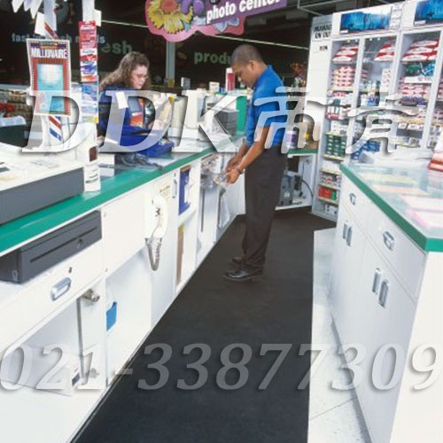 工作臺旁地面防疲勞防滑地毯材料_黑色_無味環(huán)保橡膠材質(zhì)_(3)樣板圖片,帝肯(DDK)_S350_830(室內(nèi)地面防滑材料 )效果圖 工作臺旁地面防疲勞防滑地毯材料_黑色_無味環(huán)保橡膠材質(zhì)_(3)樣板圖片,帝肯(DDK)_S350_830(室內(nèi)地面防滑材料 )效果圖,室內(nèi)地板,室內(nèi)地膠,防滑地毯,pvc防滑地毯,塑料防滑地毯,橡膠防滑地毯,防滑卷材,防滑地墊卷材