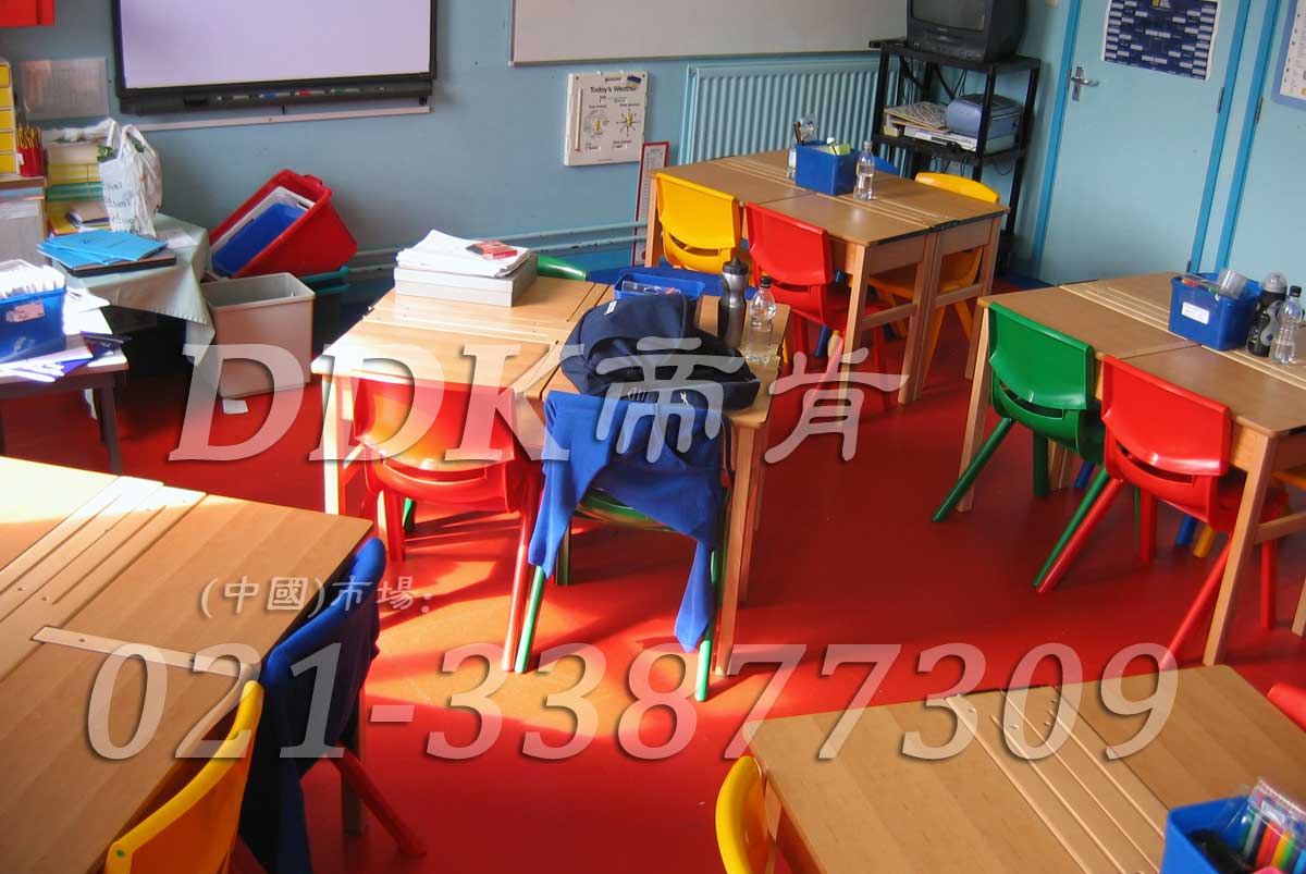 幼兒園地板圖案_活潑紅色幼兒園地板圖片_幼兒園環(huán)境布置(5)樣板圖片,帝肯(DDK)_2000_3377(幼兒園教室地面材料)效果圖 幼兒園地板圖案_活潑紅色幼兒園地板圖片_幼兒園環(huán)境布置(5)樣板圖片,帝肯(DDK)_2000_3377(幼兒園教室地面材料)效果圖,幼兒園pvc塑膠地板,幼兒園地板,幼兒園地板磚,幼兒園地板膠,幼兒園地板革,幼兒園塑料地板,幼兒園室內(nèi)地板,幼兒園拼裝地板,幼兒園教室地板