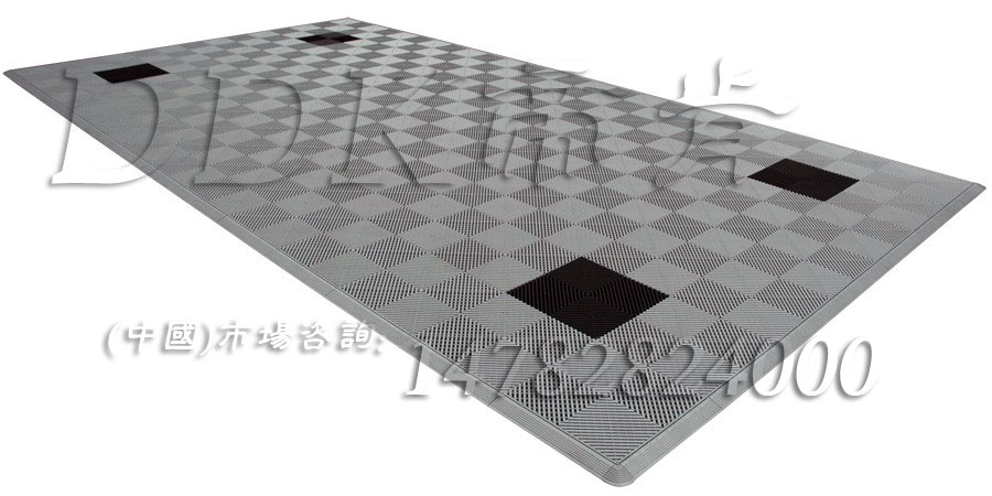 【酒店入口腳墊】灰加黑色效果樣板圖片，帝肯(DDK)_8100_900（大門入口防滑墊）效果圖，門口地墊,門口地毯,門口地面除塵刷,門口腳墊,門口腳踏墊,門口除塵地墊,門口防滑墊,門口防滑地膠,門口防滑地墊,門口防塵墊,門口防塵地毯,門口防塵地墊,進(jìn)門地墊,進(jìn)門腳墊,自動門地墊,腳墊門墊,門廳地墊,門廳地毯,門廳腳墊,門廳除塵地墊,防滑門墊,除塵門墊,除雪門墊,廣告門墊,模塊拼接式門墊,橡膠門墊,嵌入式門墊,塑膠門墊,大門腳墊,刮泥門墊,三合一門墊,logo門墊,三合一門口毯,塑料門墊,入口防塵地墊,入口防水地墊,入口防滑墊,出入口地墊