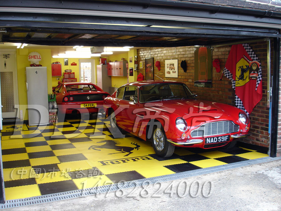 金錢紋和樹皮紋防滑表面的【別墅車庫地坪用材】